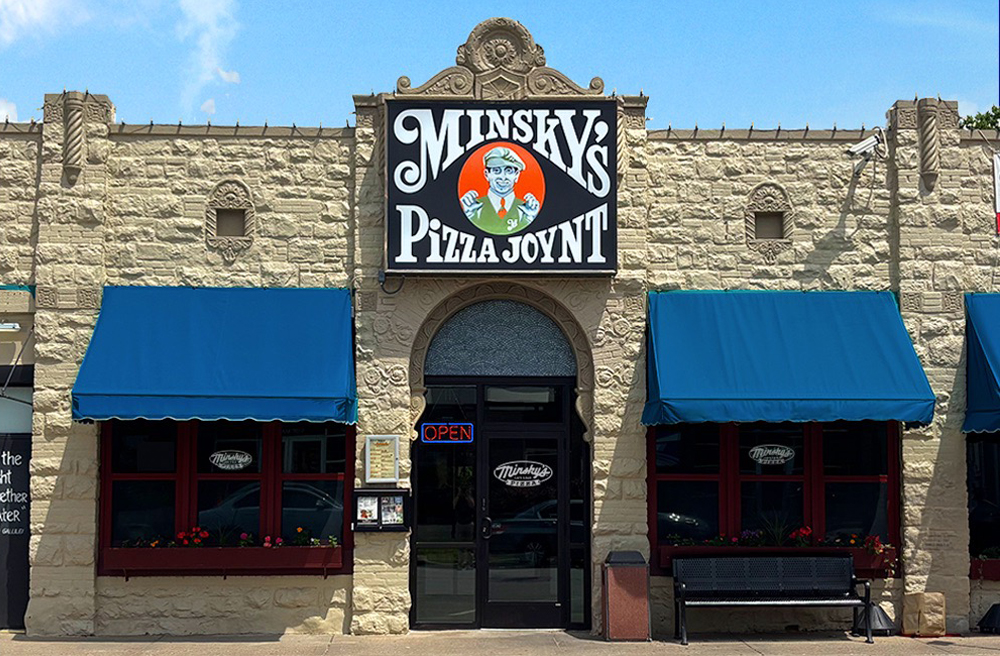 Minsky's Pizza South Plaza Location